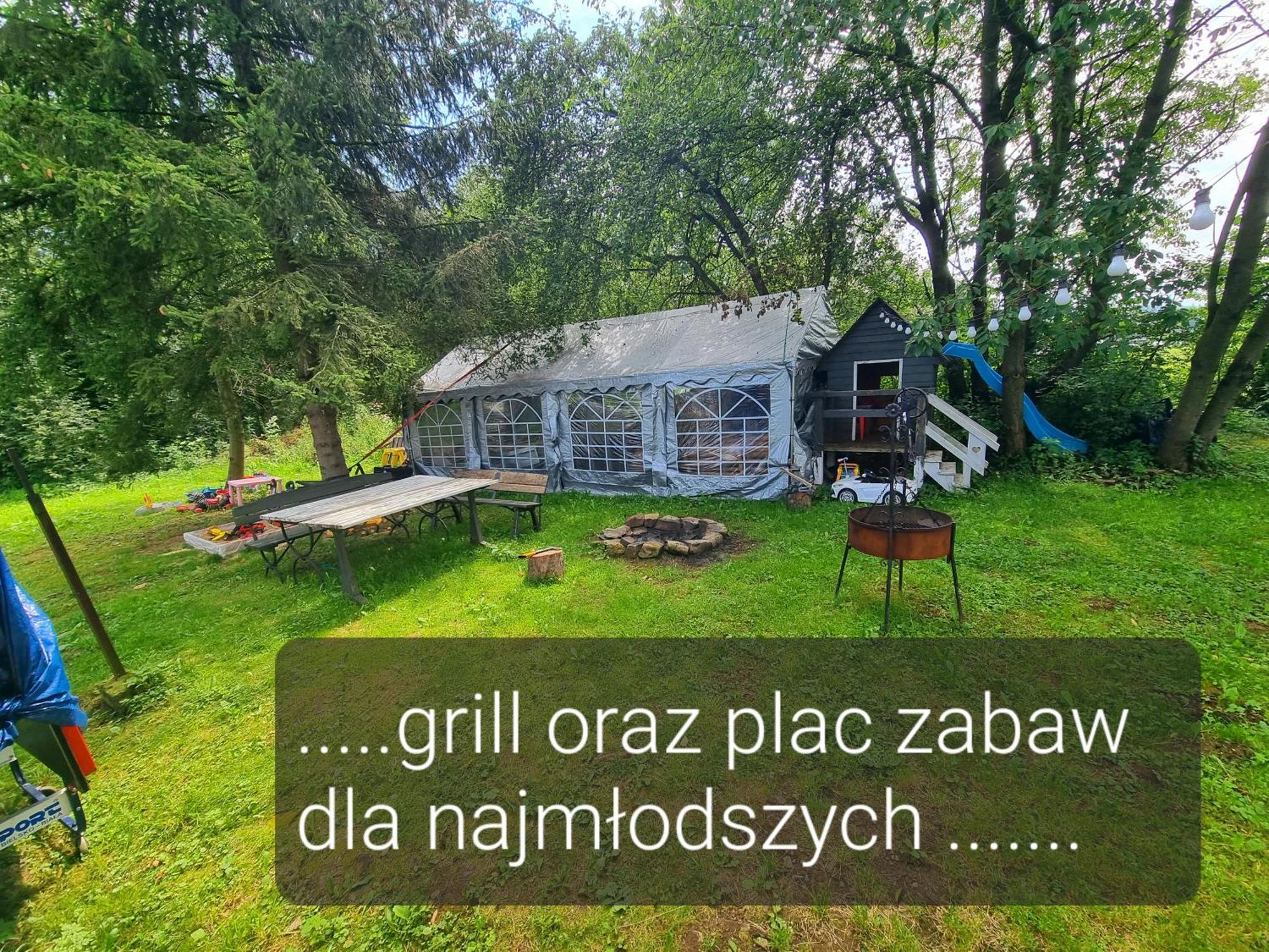 Krysztalowy Dworek 샤플라리 외부 사진