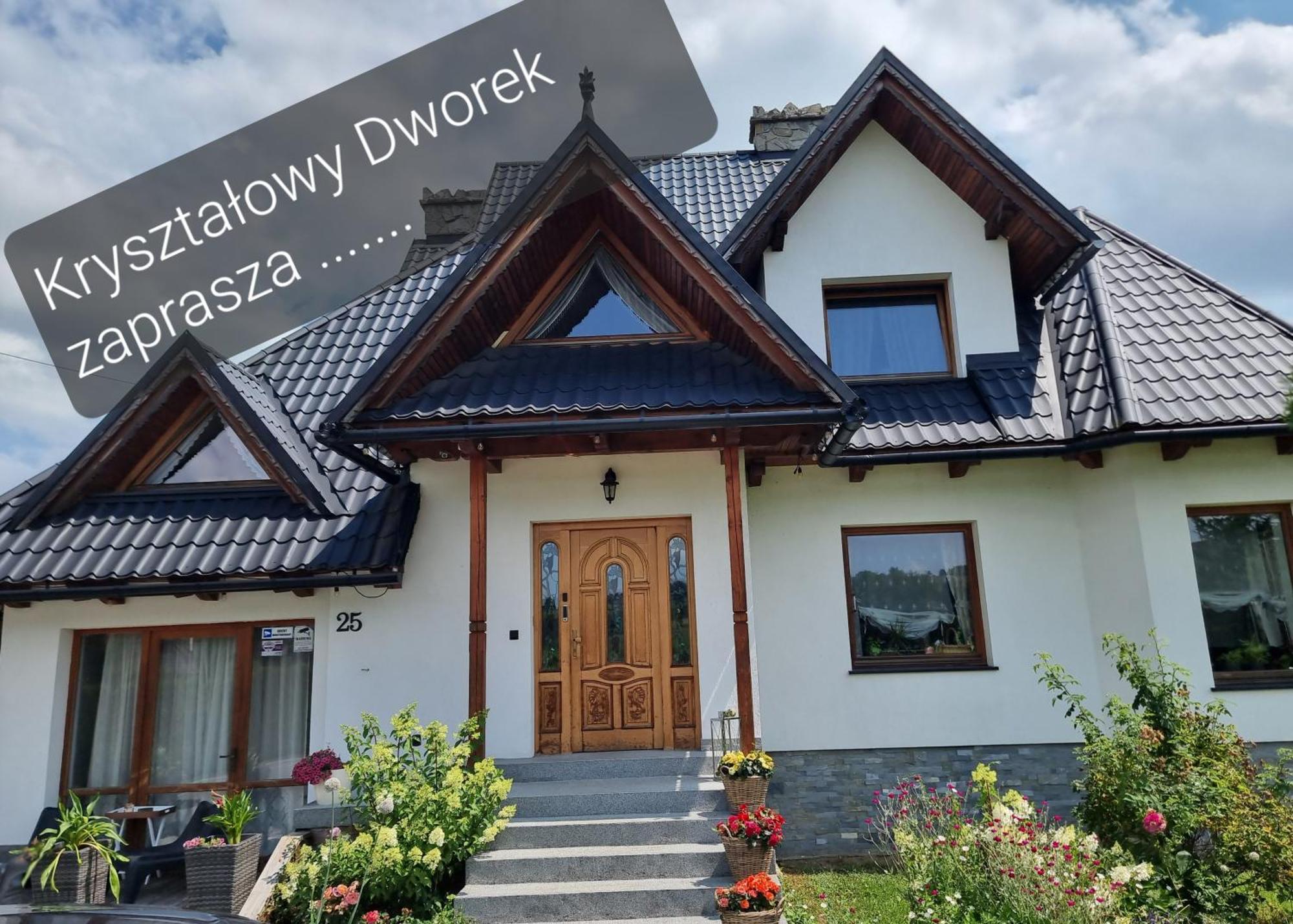 Krysztalowy Dworek 샤플라리 외부 사진